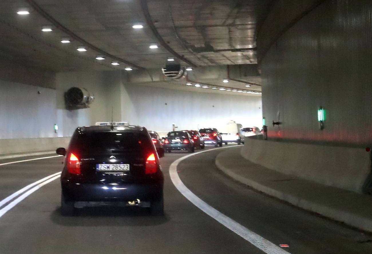 Korek w tunelu pod Świną.