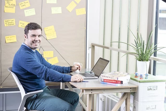 David LLorente, jeden z twórców start-upu Narrativa.