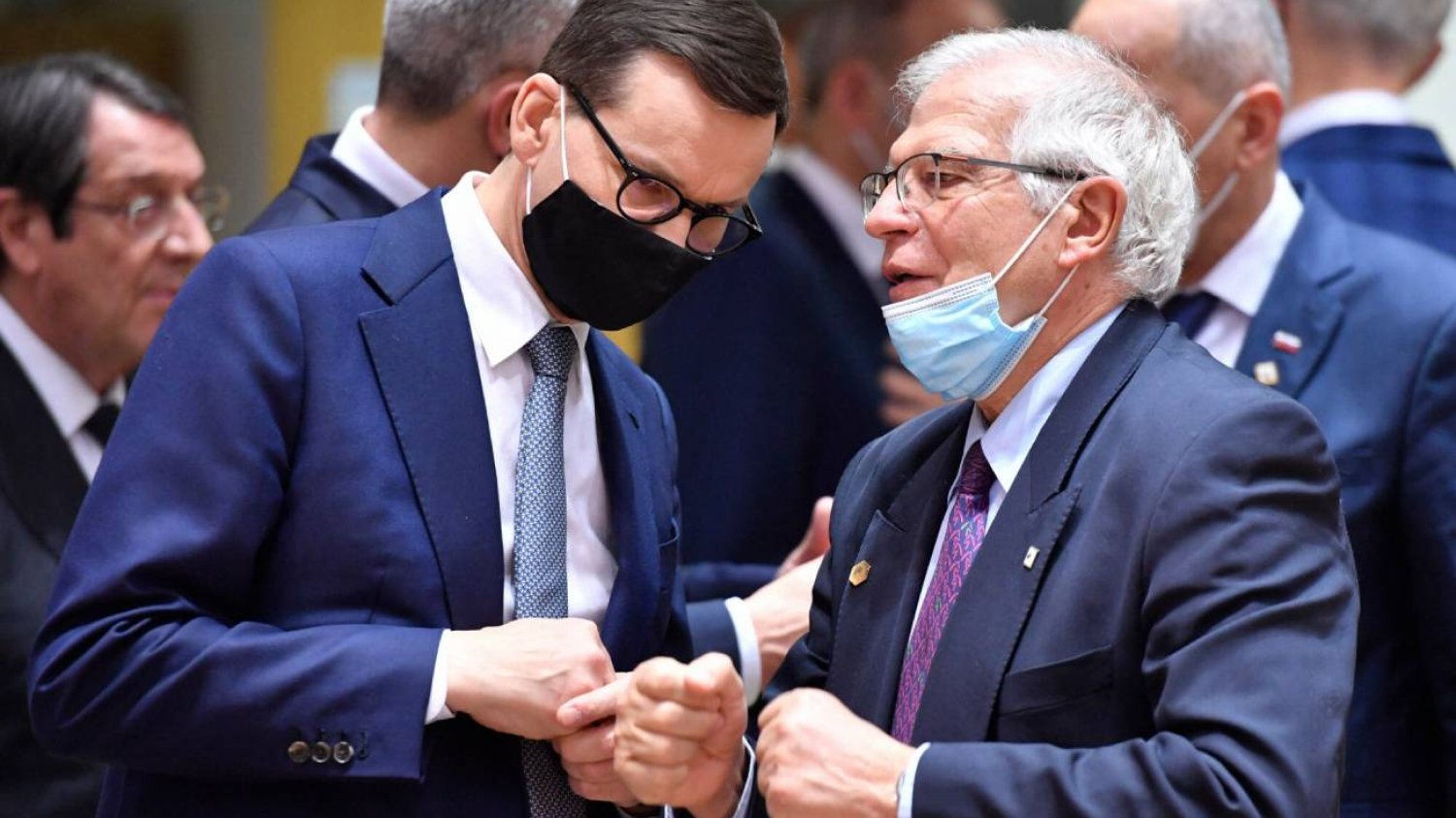 Premier Morawiecki podczas szczytu UE