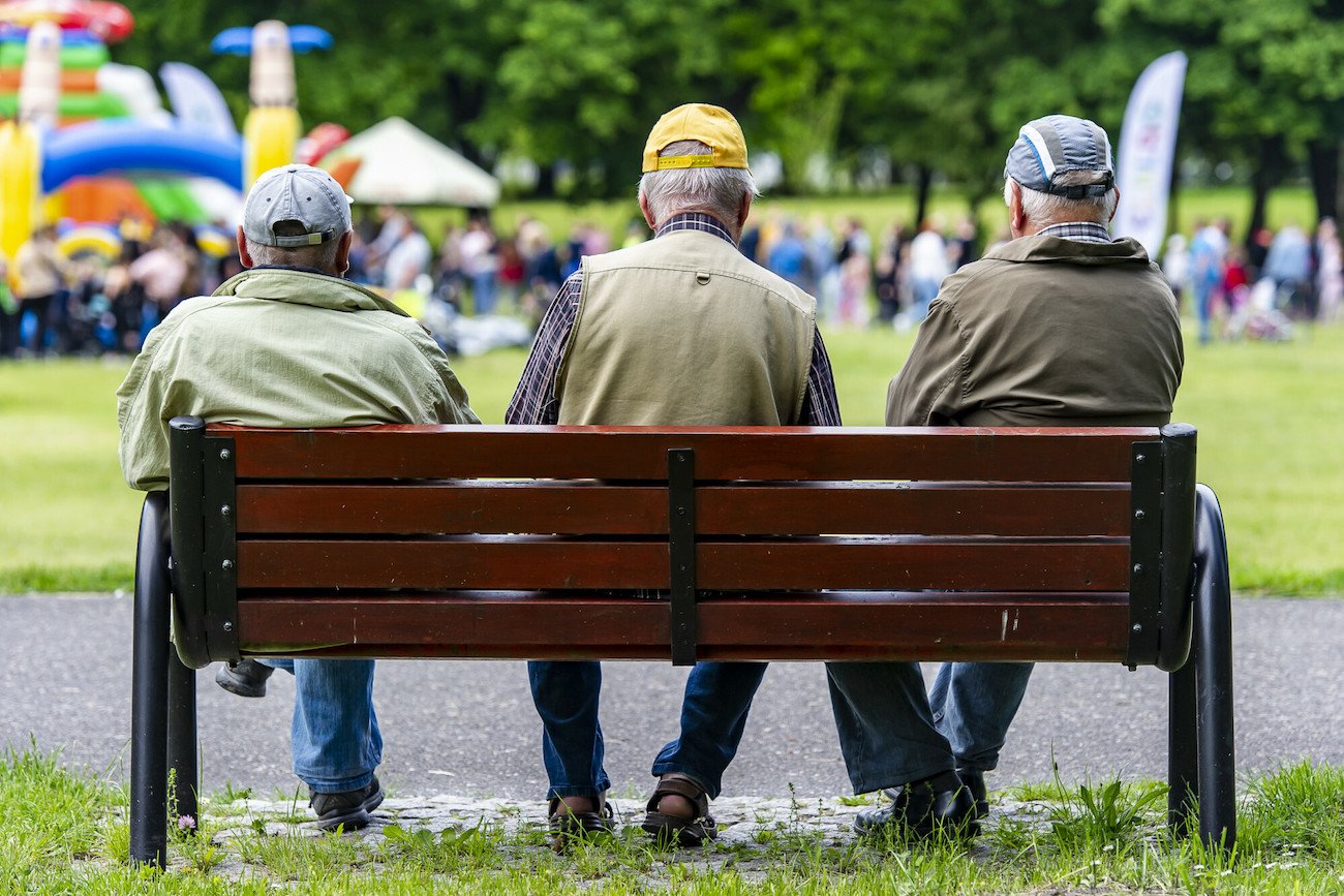 Coraz więcej Polaków dostaje "biedaemerytury"