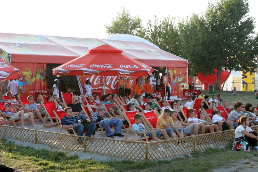 Nowy produkt Coca-Cola - mleko roślinne.