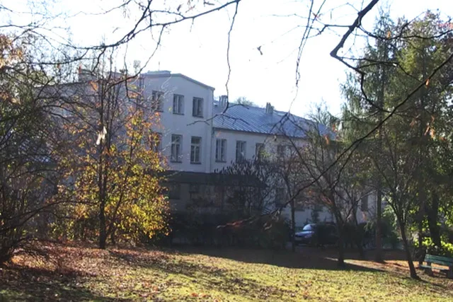 Tak dziś wygląda Szpital "Drewnica" położony 10 km od granic Warszawy.