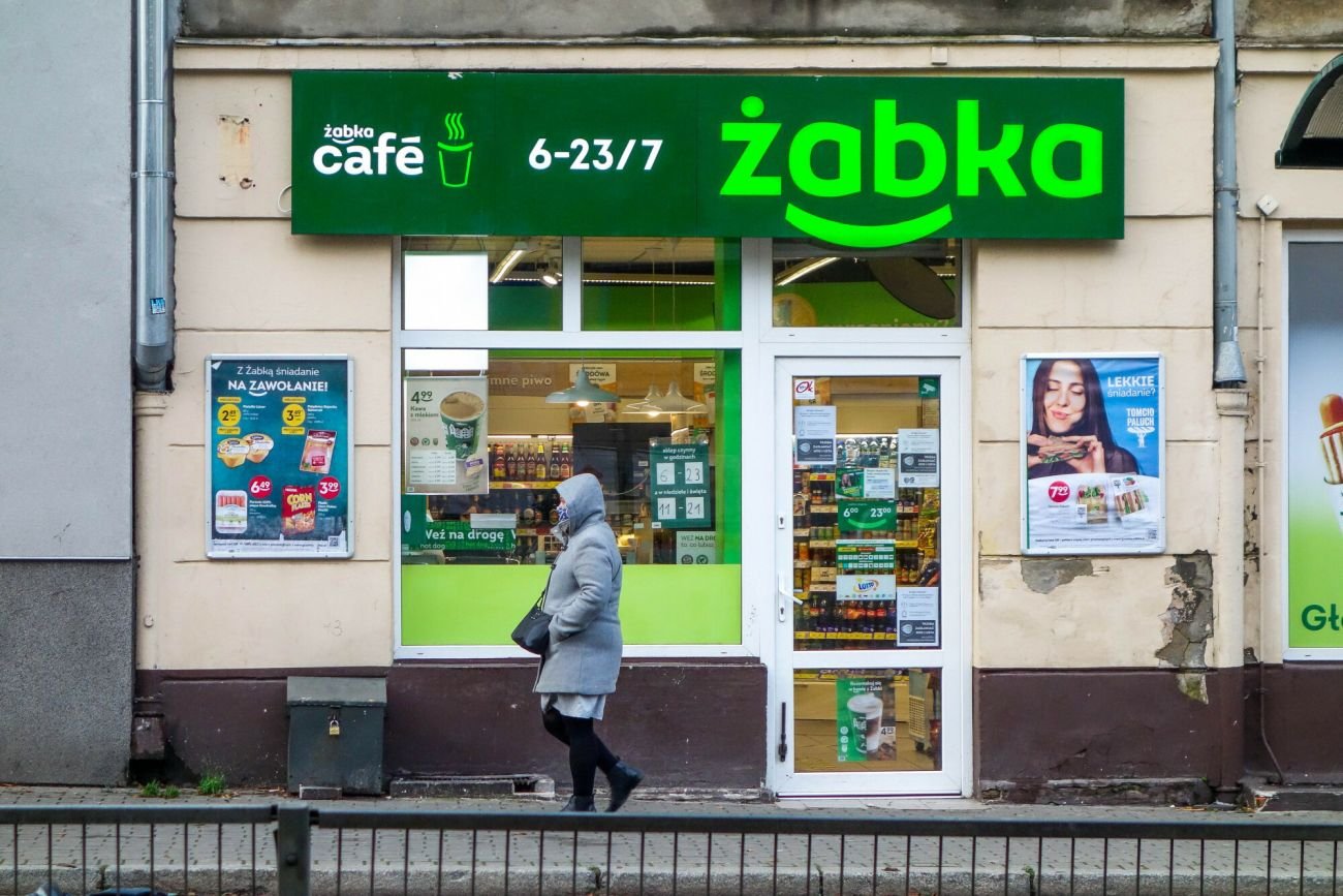 Żabka ma być sklepem nie tylko dla pieszych, ale i zmotoryzowanych