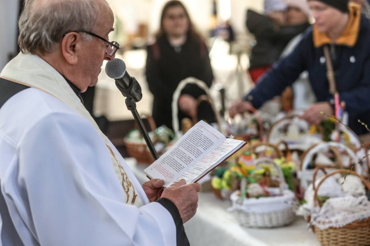 Jak Kościół ustala datę Wielkanocy?