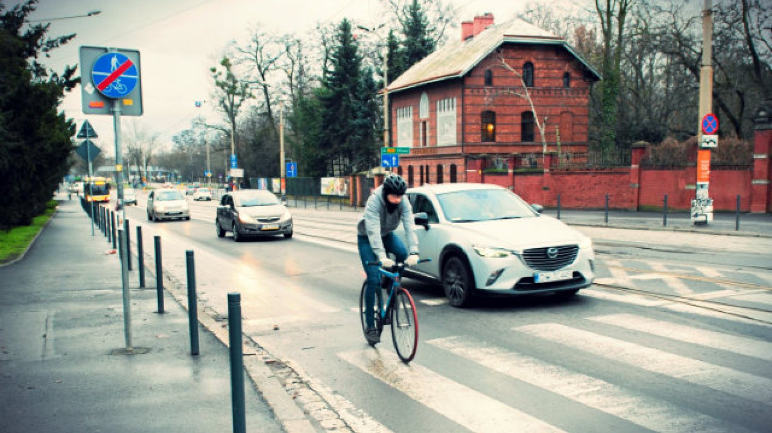 Koszt wynajmu samochodu we Wrocławiu będzie taki niski, że wielu klientów może zdecydować się na rezygnację z taksówek