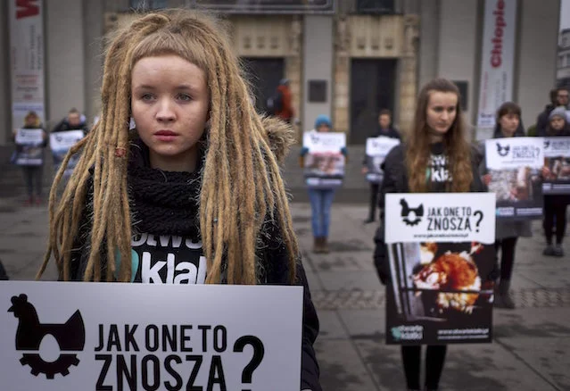 Protest stowarzyszenia "Otwarte Klatki".