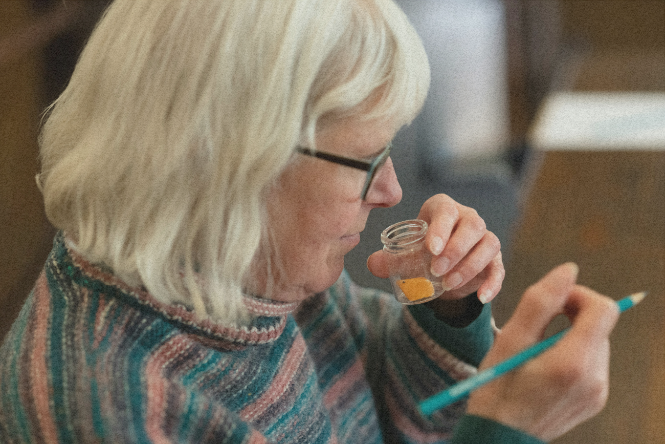 Alzheimer zaczyna się jednak inaczej. Badacze odkryli pierwszy objaw choroby
