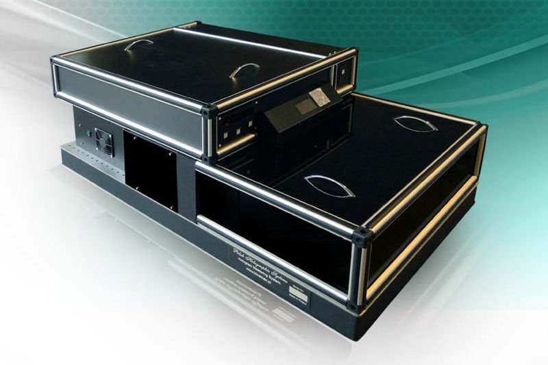 Maszyna Kinemax stworzona przez Polskie Systemy Holograficzne.