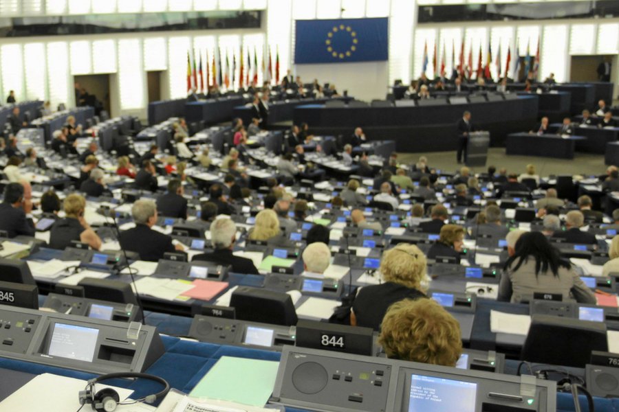 Parlament Europejski zagłosował przeciwko kontrowersyjnej dyrektywie o prawie autorskim.