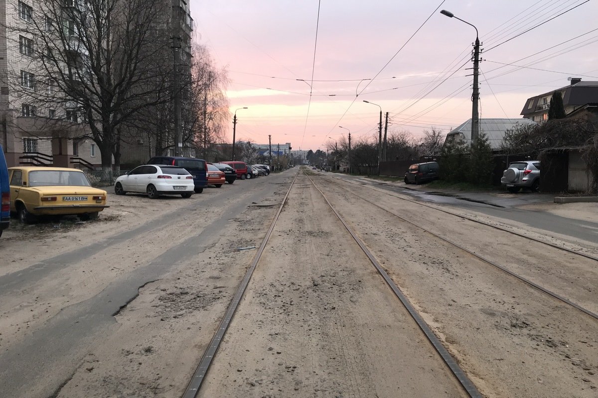 Kijów jest stolicą Ukrainy, ale oferuje niskie ceny usług i produktów w porównaniu do Warszawy