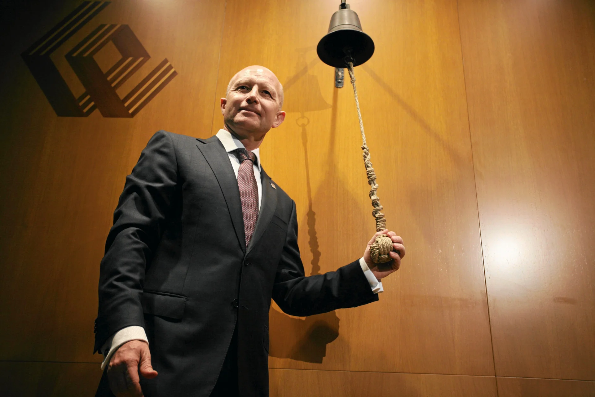 Andrzej Klesyk w trakcie debiutu PZU na GPW, 2010 r. To było największe IPO w historii kraju.