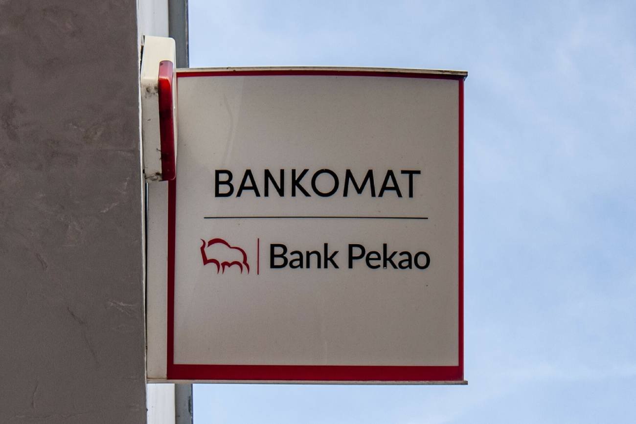 szyld banku Pekao