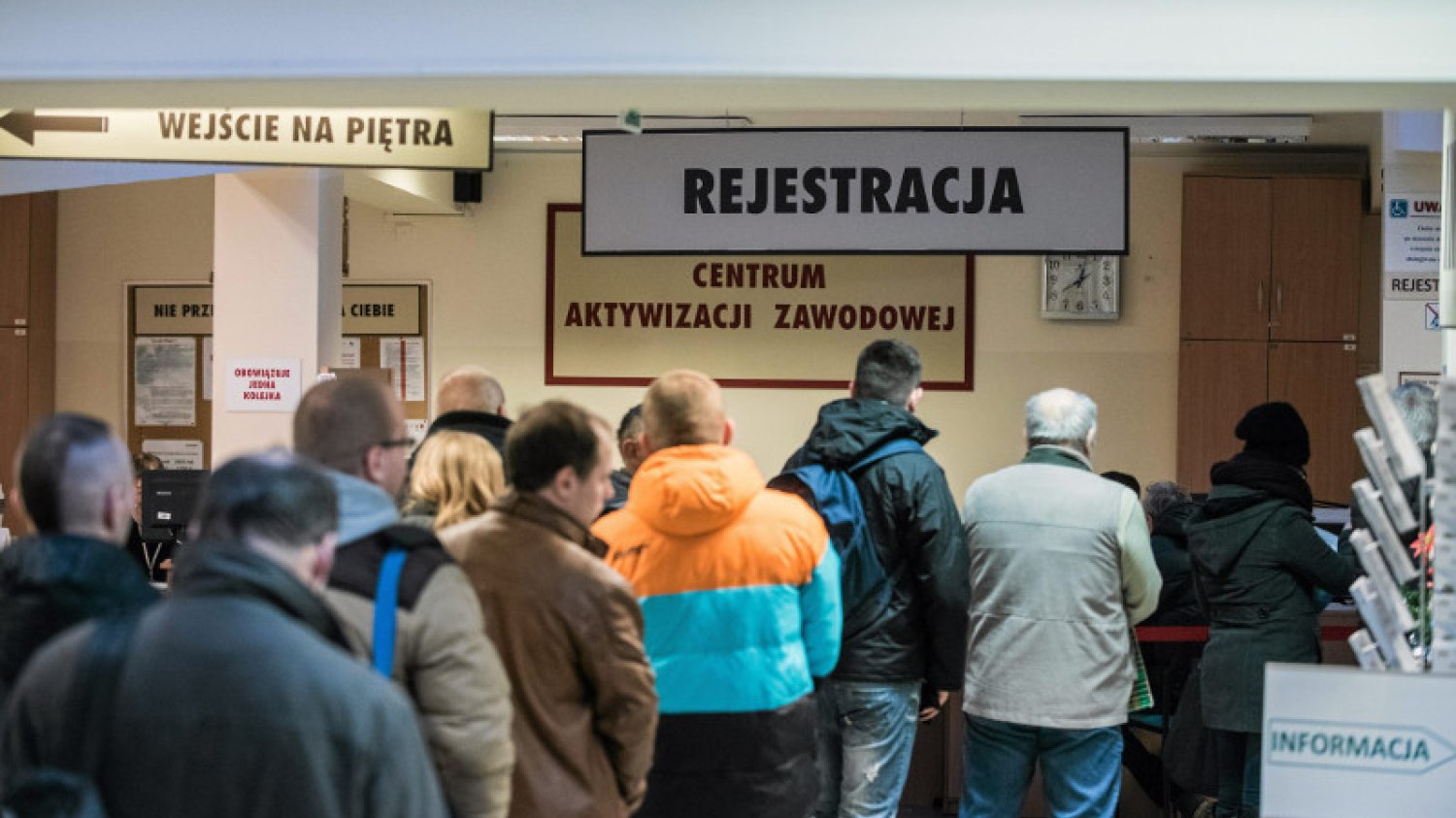 Takie widoki wkrótce mogą odejść do lamusa, gdyż coraz więcej bezrobotnych odrzuca oferty pracy z pośredniaka i zostają wykreśleni z rejestru.
