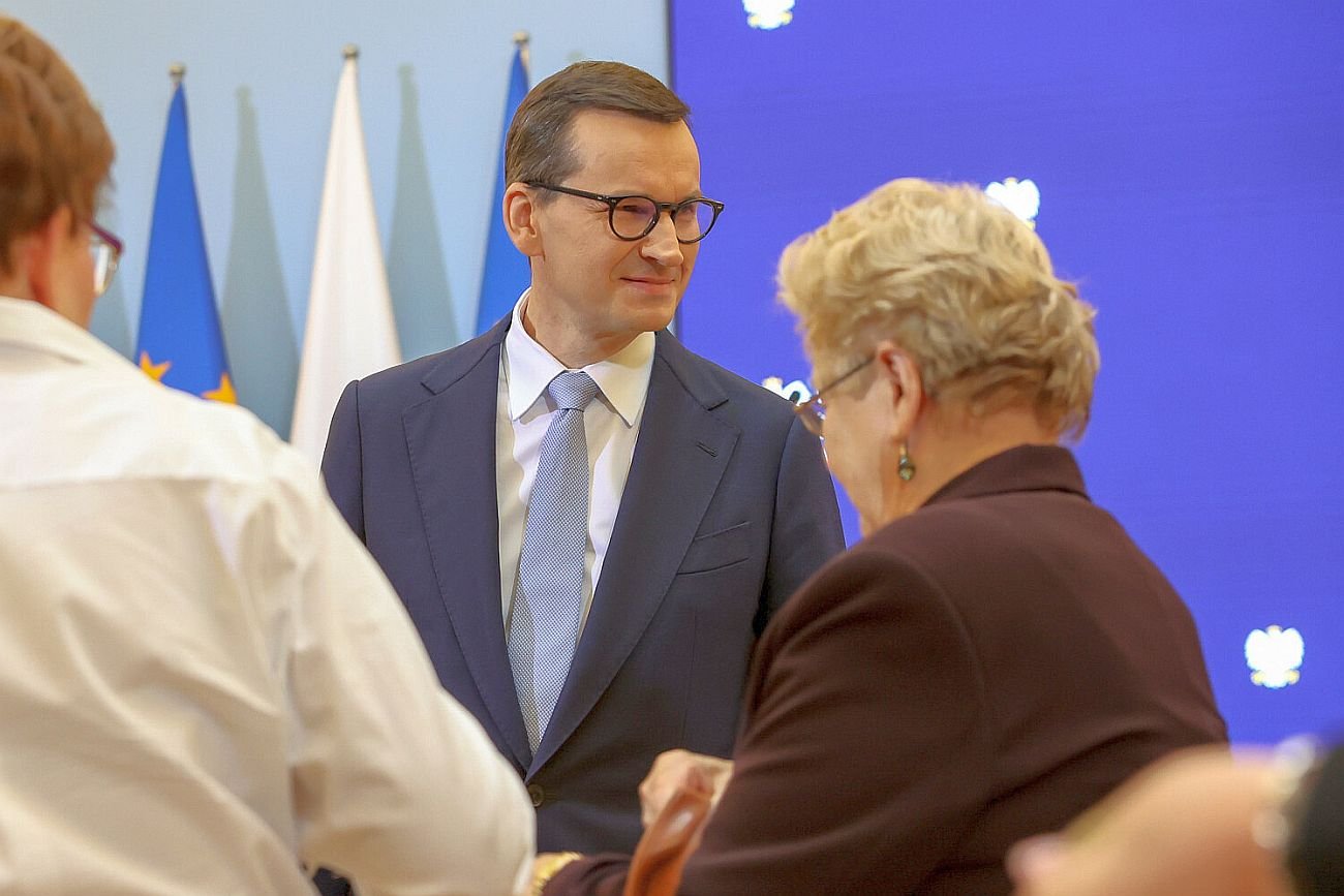 Kancelaria premiera wyda 813 tysięcy złotych na gadżety reklamowe