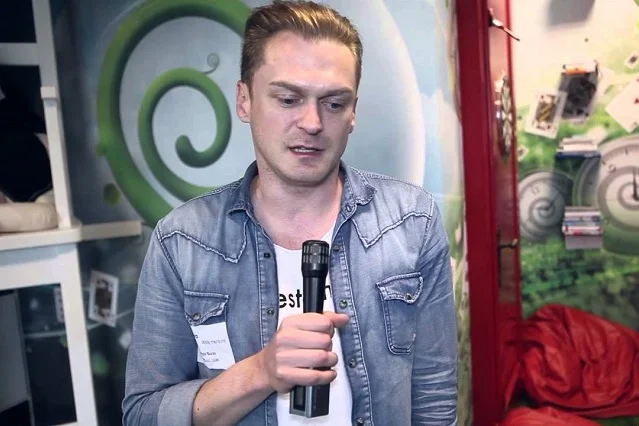 Piotr Bucki na imprezie Startup Contest.