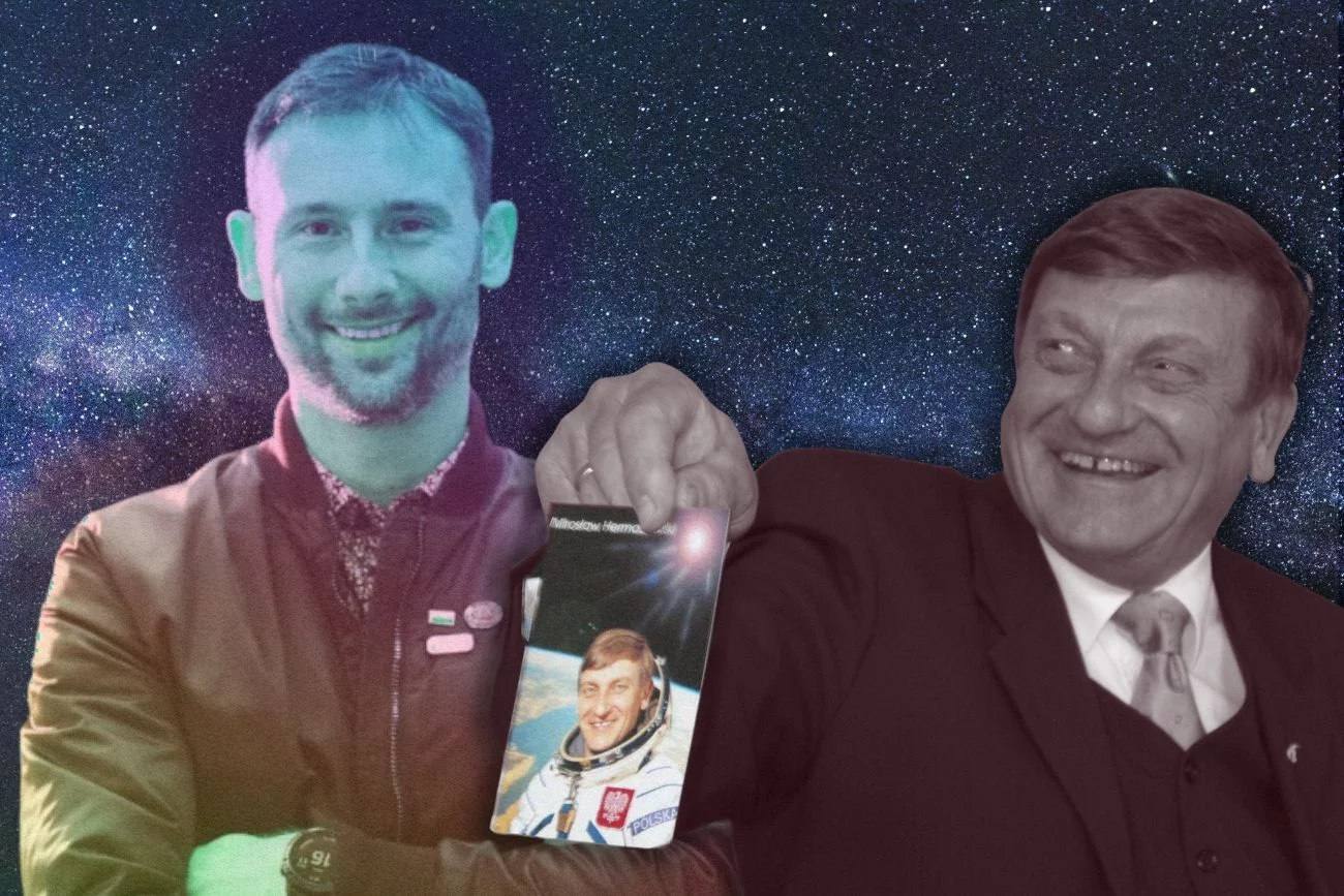Mirosław Hermaszewski ze swoim zdjęciem. W tle Sławosz Uznański-Wiśniewski.
