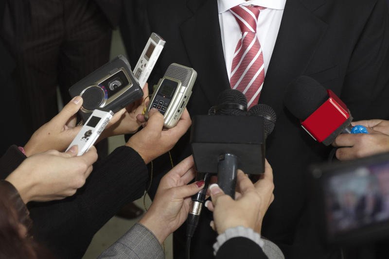 Każdy obywatel ma dostęp do informacji publicznych.