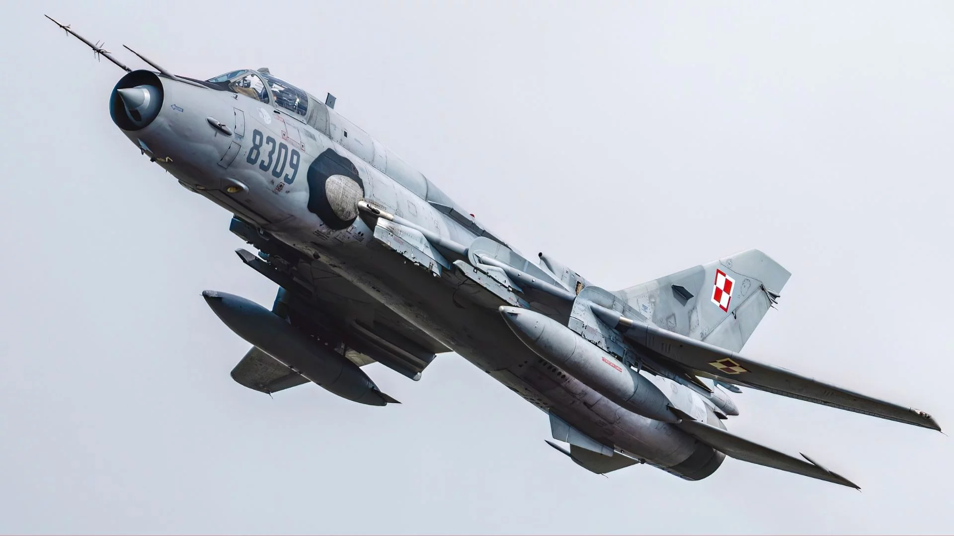 Wojsko inwestuje w nowe samoloty, piloci opłakują zabytki z Poznania. "Umierają w ciszy"