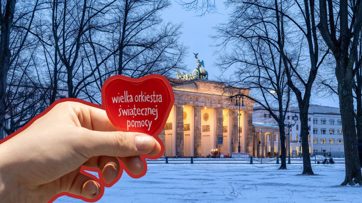 WOŚP gra także za granicą. Rękawice Michalczewskiego zrobiły furorę Berlin i serduszko WOŚP. Wielka Orkiestra Świątecznej Pomocy grała z sukcesem także w Niemczech.
