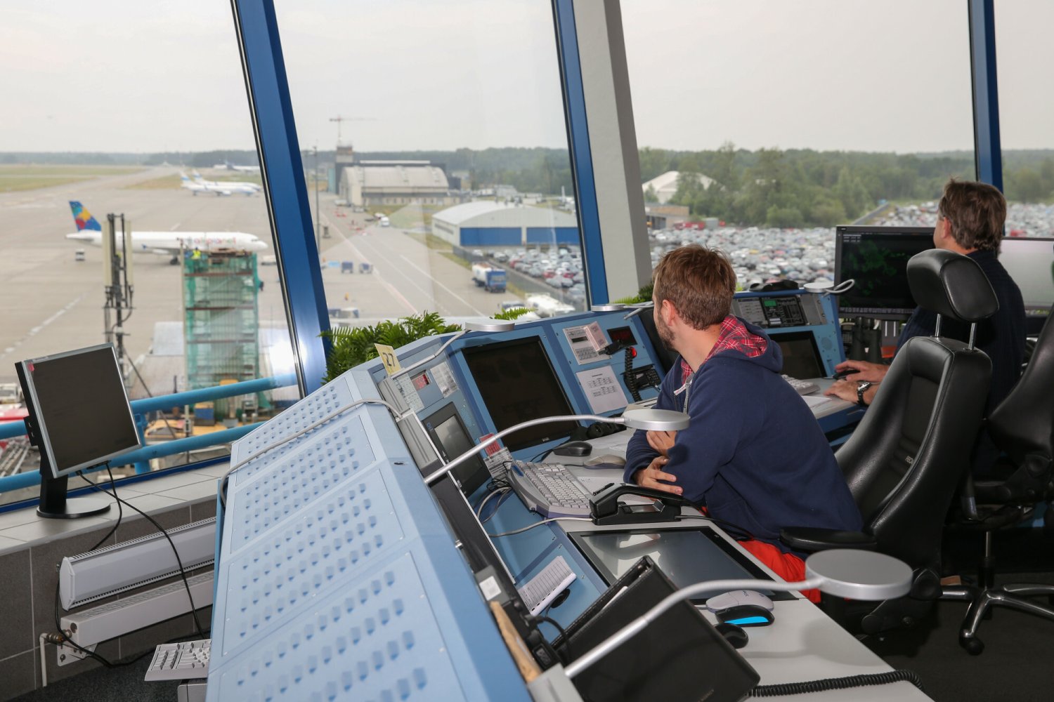 Praca dla kontrolerów ruchu lotniczego – rekrutacja w Polsce