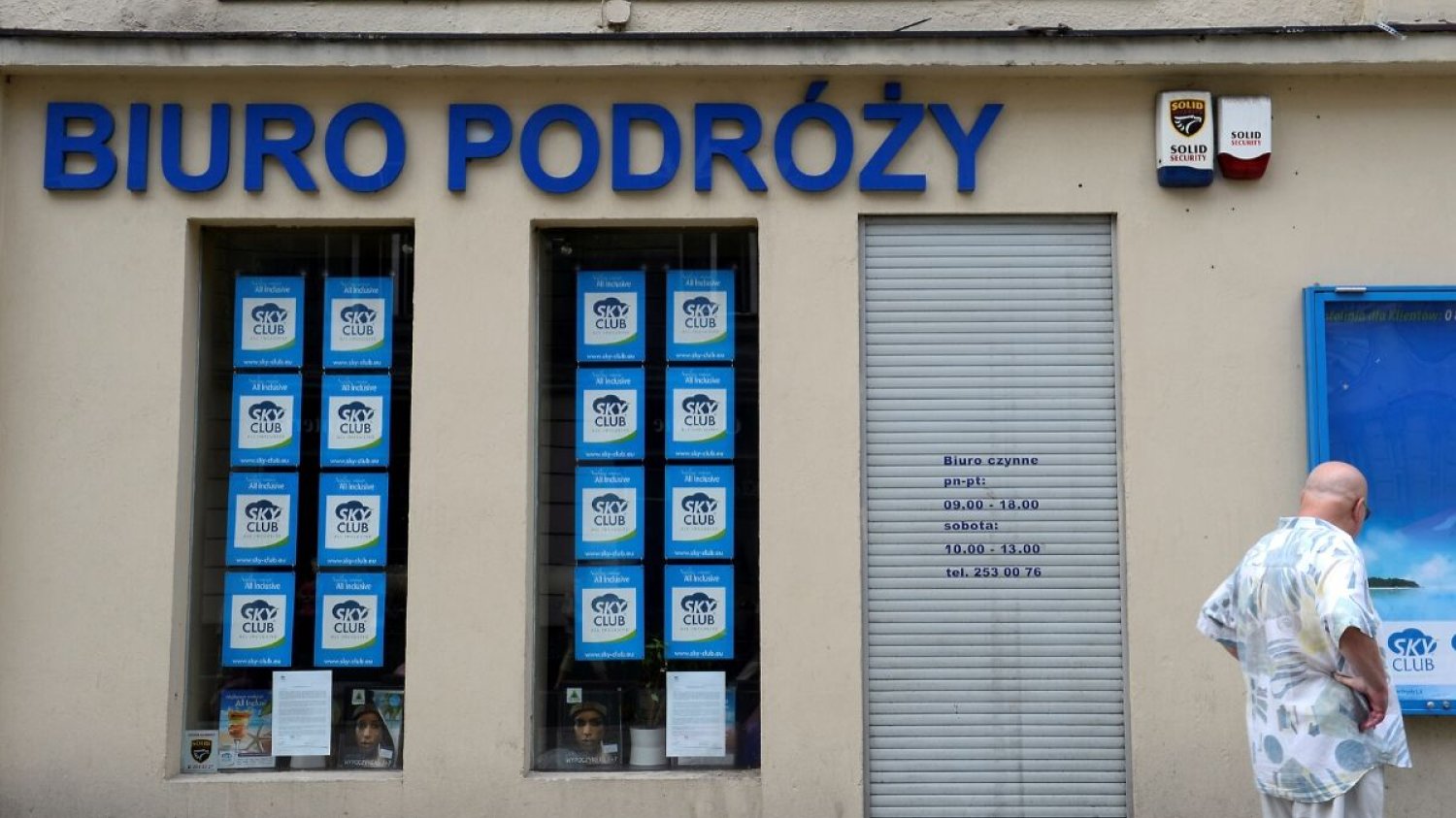 Biura podróży są winne klientom ok. 500 mln zł za wycieczki odwołane z powodu koronawirusa.