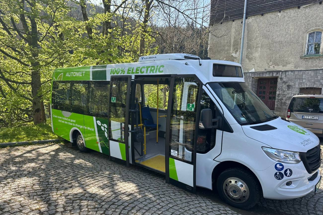 Elektryczny bus zacznie kursy do Morskiego Oka