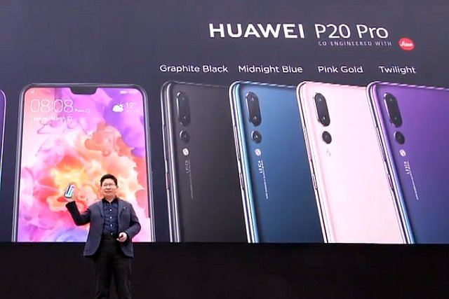 Richard Yu, szef Huawei podczas premiery modeli P20 i P20 Pro.