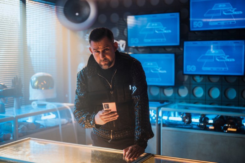 Wojtek Sokół pokaże, jak wykorzystać zalety nowego  Samsunga Note20 Ultra 5G w biznesie.