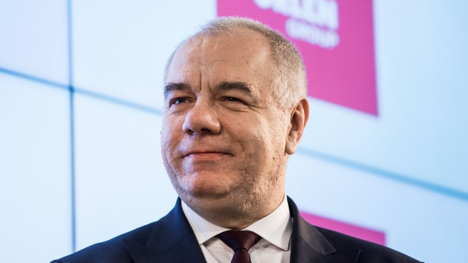 Jacek Sasin uważa, że podatnicy powinni zwrócić Poczcie Polskiej pieniądze za majowe wybory, które się nie odbyły.
