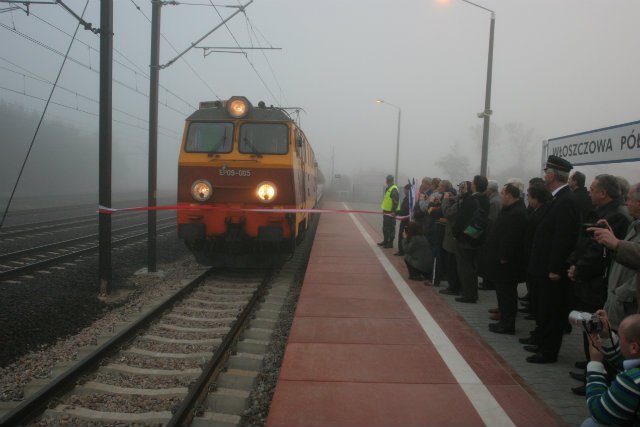 Centralna Magistrala Kolejowa na wysokości Włoszczowy