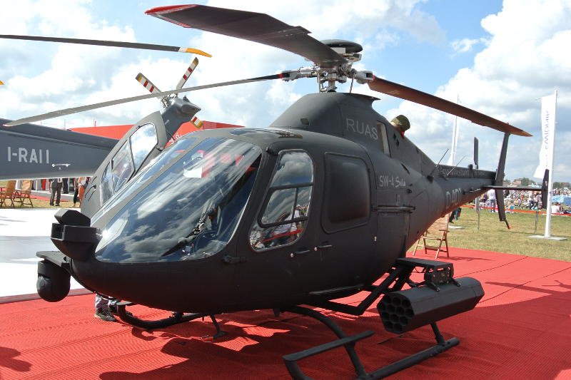 SW-4 Solo z proponowanym uzbrojeniem podczas pokazów lotniczych Air Show Radom 2013.