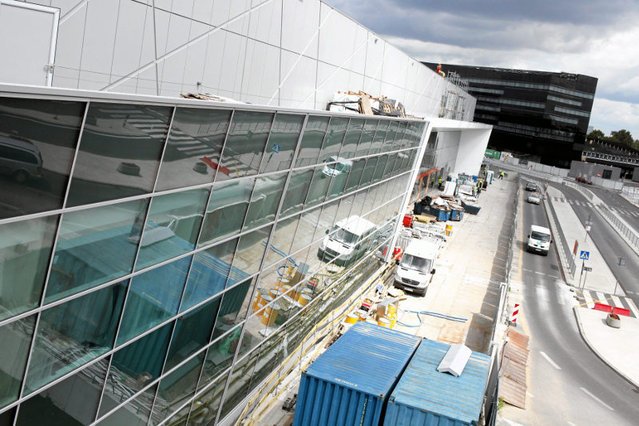 Większość mały polskich lotnisk przynosi straty. Czy jest w nie inwestować?