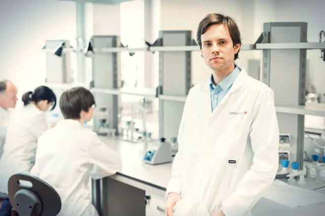Miron Tokarski, Genomtec