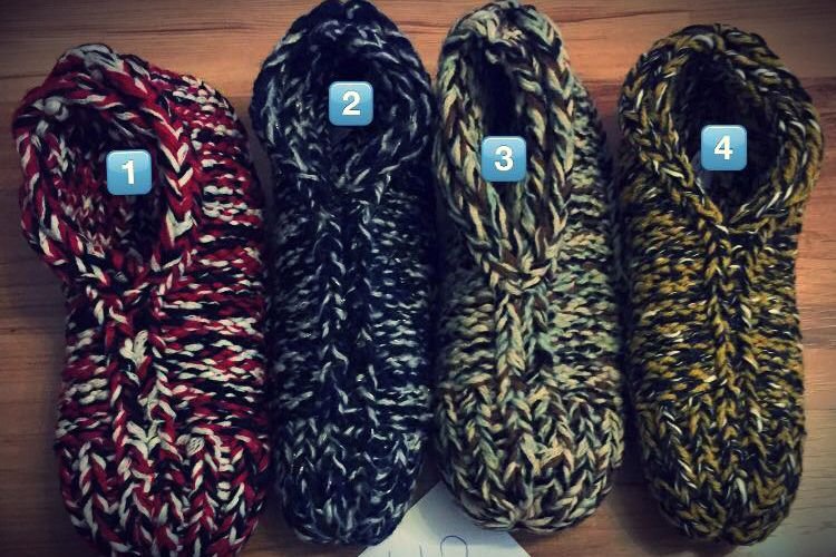 Ziomkowe kapcie są ciepłe i wygodne.