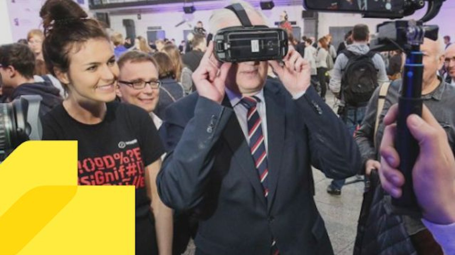 Jarosław  Gowin jest fanem gier. A na pewno ich wpływu na polską gospodarkę.