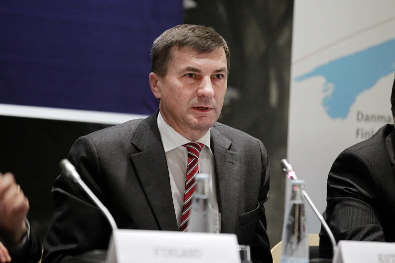 W panelu eksperckim EFNI poświęconym sieci 5G weźmie udział m.in. Andrus Ansip, były premier Estonii, a obecnie wiceprzewodniczący Komisji Europejskiej oraz komisarz ds. jednolitego rynku cyfrowego