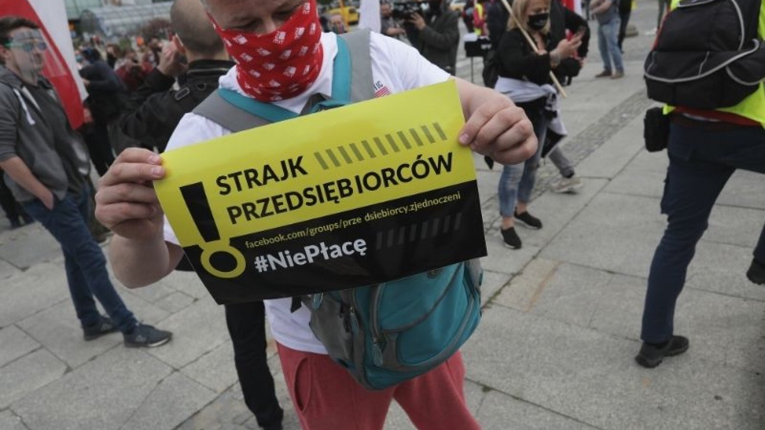 Na rybnickiego przedsiębiorcę sanepid nałożył karę ponad 6 tys. zł za brak maseczki podczas Protestu Przedsiębiorców w Warszawie.