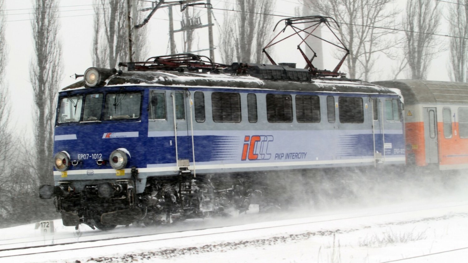 Pociąg PKP Intercity.