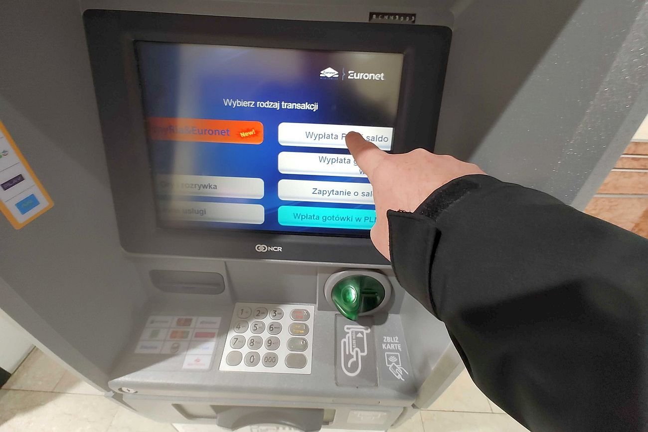 Uważaj na bankomaty Euronetu. Możesz łatwo stracić kilka złotych