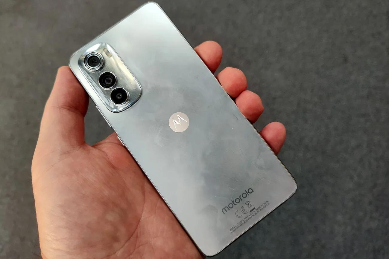 Motorola edge 30