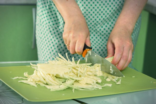 Kucharka nie wyjaśniła dokładnie, co takiego postanowiła dodać do potraw swoich klientów. W jednym z późniejszych wpisów doprecyzowała jednak, że nie chodziło wyłącznie o jedną osobę