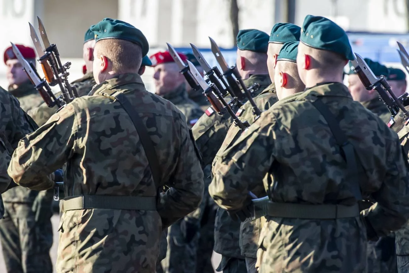 Wojsko Polskie otrzyma dwa satelity obserwacyjne
