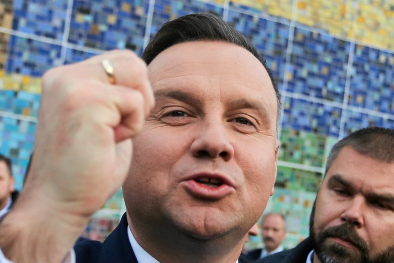 Andrzej Duda w płomiennej przemowie podczas odsłonięcia pomnika Lecha Kaczyńskiego tłumaczył, dlaczego postawiono posąg zmarłemu prezydentowi.