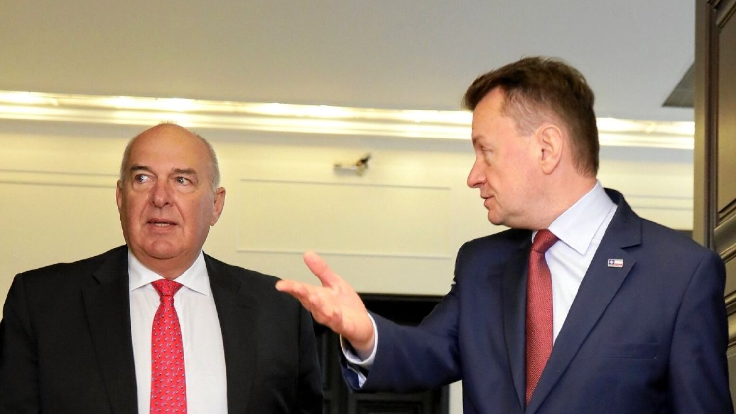 Z Ministerstwa Finansów odeszli kolejni doświadczeni urzędnicy. Kilka miesięcy temu głośno było o tym, że ewakuować się chce sam minister Tadeusz Kościński.
