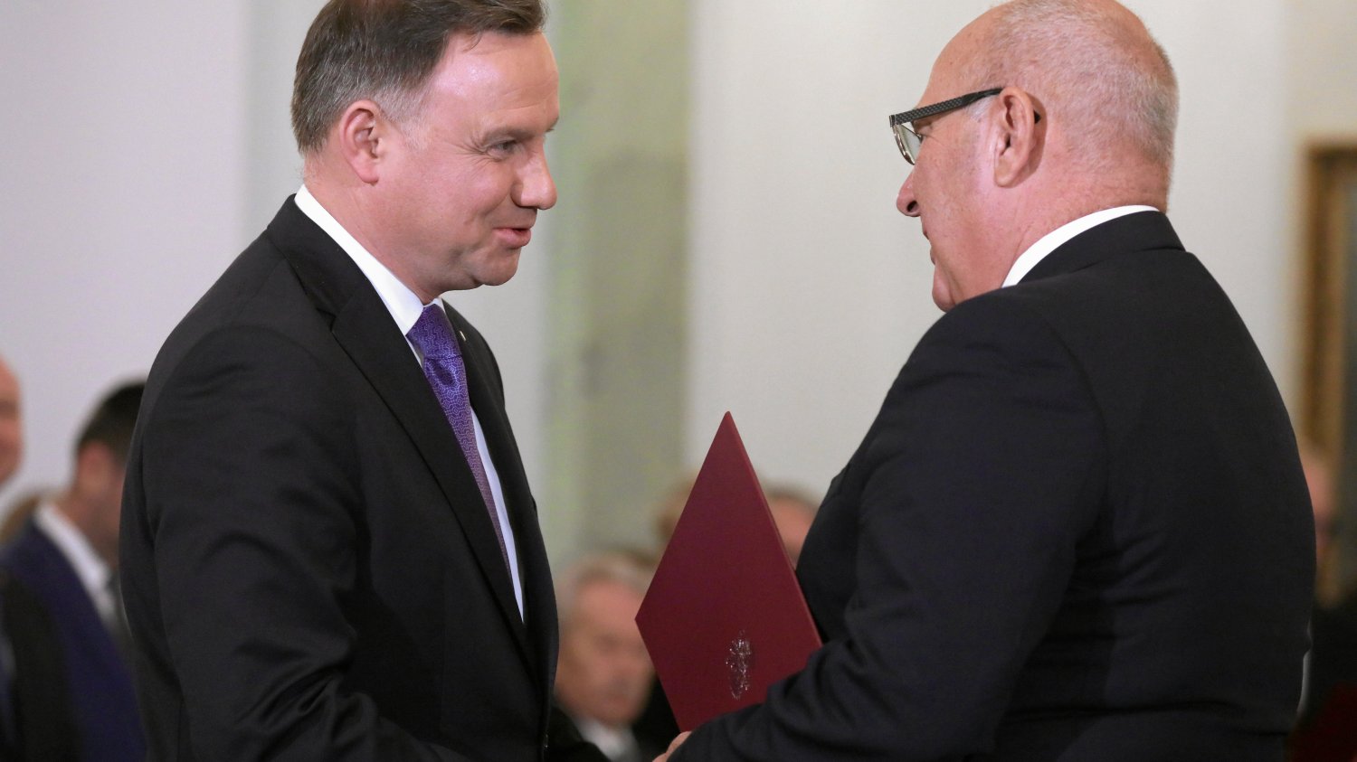 Resort finansów wstrzymuje się z publikacją danych przed wyborami. Na zdjęciu obecny minister finansów Tadeusz Kościński oraz prezydent Andrzej Duda.