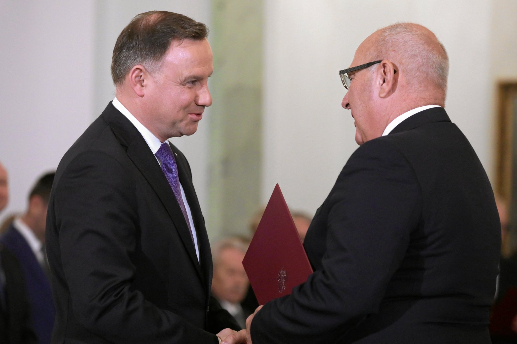 Resort finansów wstrzymuje się z publikacją danych przed wyborami. Na zdjęciu obecny minister finansów Tadeusz Kościński oraz prezydent Andrzej Duda.