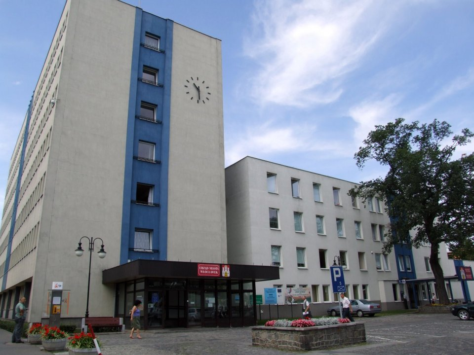 Urzędnicy we Włocławku będą pracować tylko 35 godzin w tygodniu