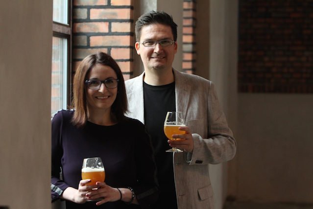 Arletta i Grzegorz Ziemian, założyciele browaru Stu Mostów.