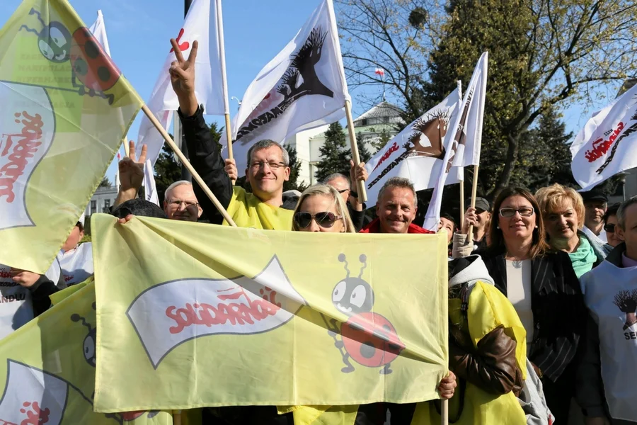 Związkowcy z Solidarności wynajęli "międzynarodową firmę", by dać odpór żądaniom Jeronimo Martins Polska.