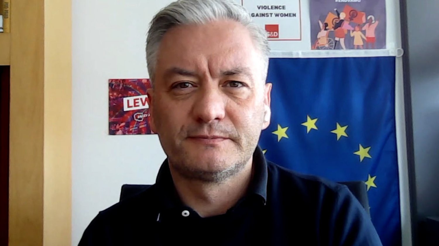 Robert Biedroń, europoseł i współprzewodniczący Nowej Lewicy, gościem "Rozmowy tygodnia" INNPoland.